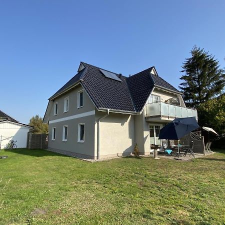 Ferienwohnung Van Der Holm บอร์น ภายนอก รูปภาพ