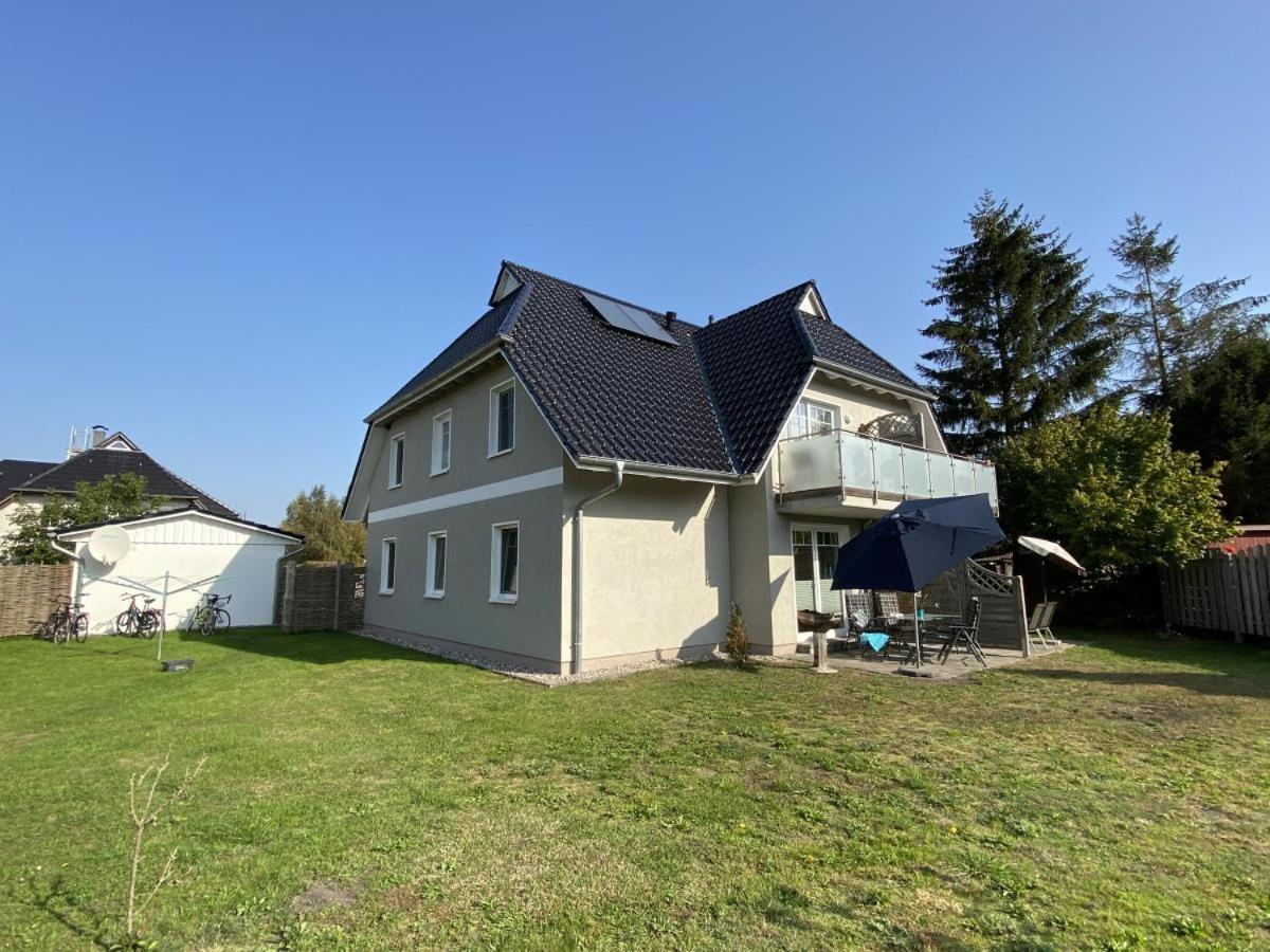 Ferienwohnung Van Der Holm บอร์น ภายนอก รูปภาพ