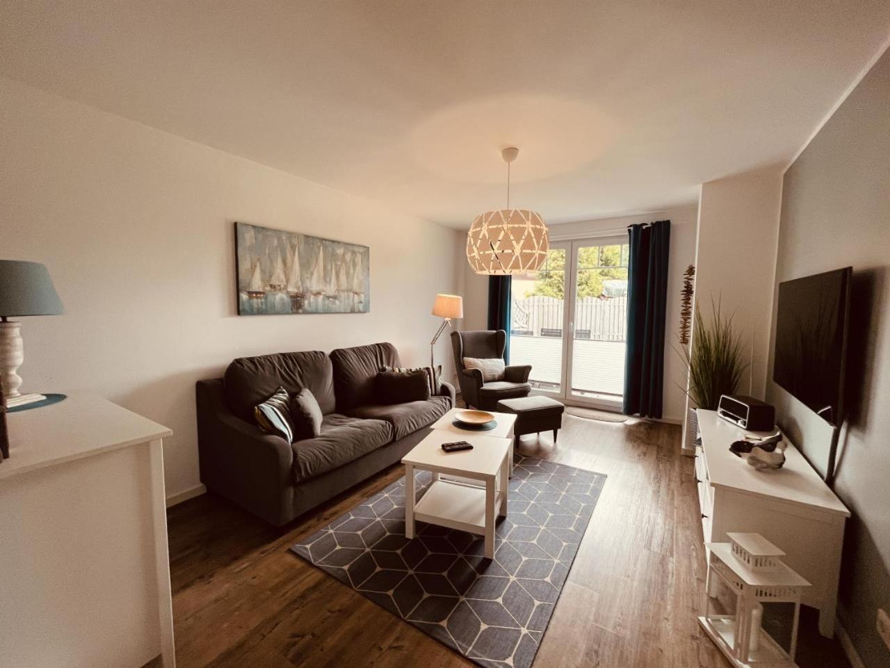 Ferienwohnung Van Der Holm บอร์น ภายนอก รูปภาพ