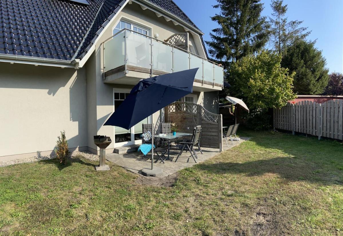 Ferienwohnung Van Der Holm บอร์น ภายนอก รูปภาพ